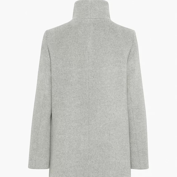 Wilfred Cacoon Coat size small in light violet- Aritzia - Picture 4 of 6